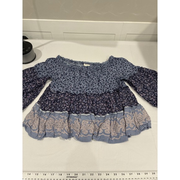 Aeropostale Tops - Aeropostale Womens XS Blue Floral Paisley Tiered CropmOff Shoulder  Sleeve Top